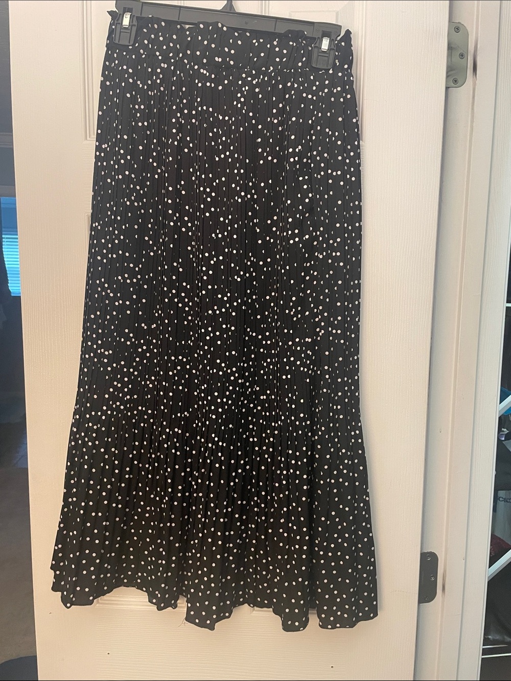 Black and White Polka Dot Pleated Maxi Skirt